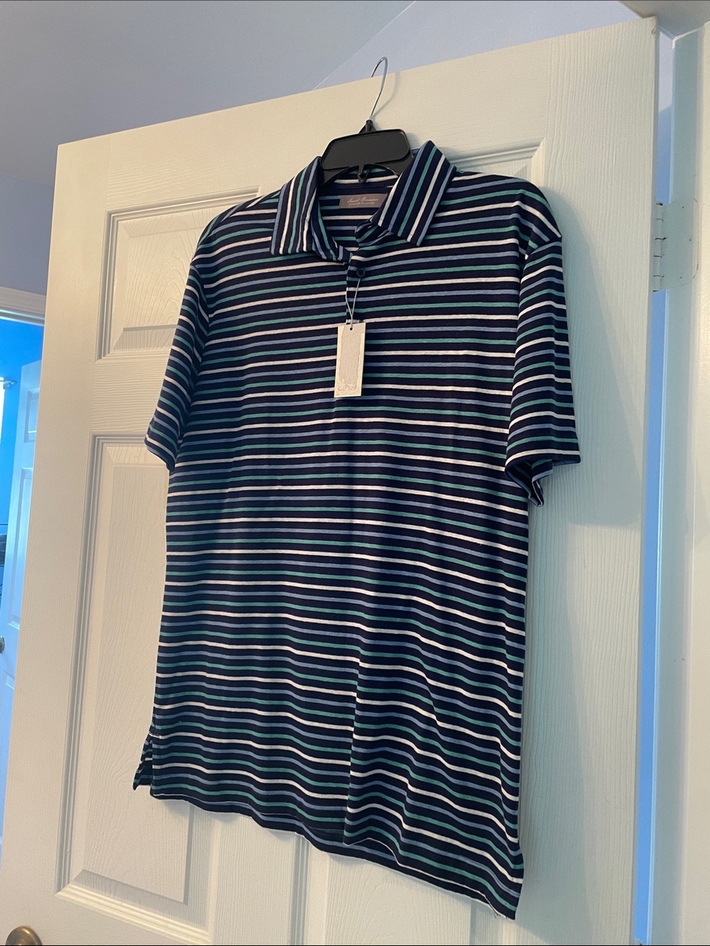 Daniel Cremieux Navy, White & Light Blue Striped Polo Shirt NWT size M.